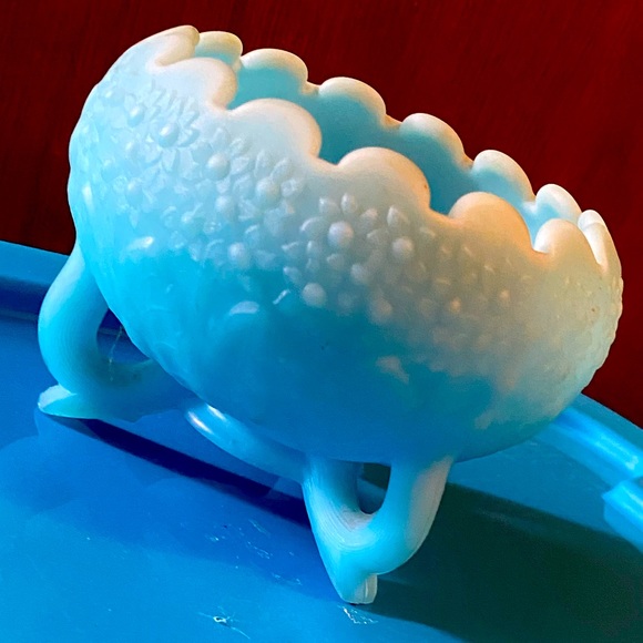 Fenton Other - Fenton blue vintage candy dish